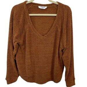 Double zero rust colored v neck Long Sleeve Sweater S